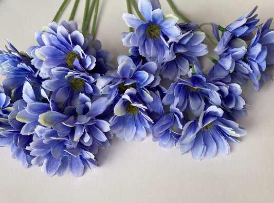 Blue/Lilac Large Gerbera Bunch