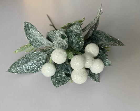 Small Mistletoe Pick