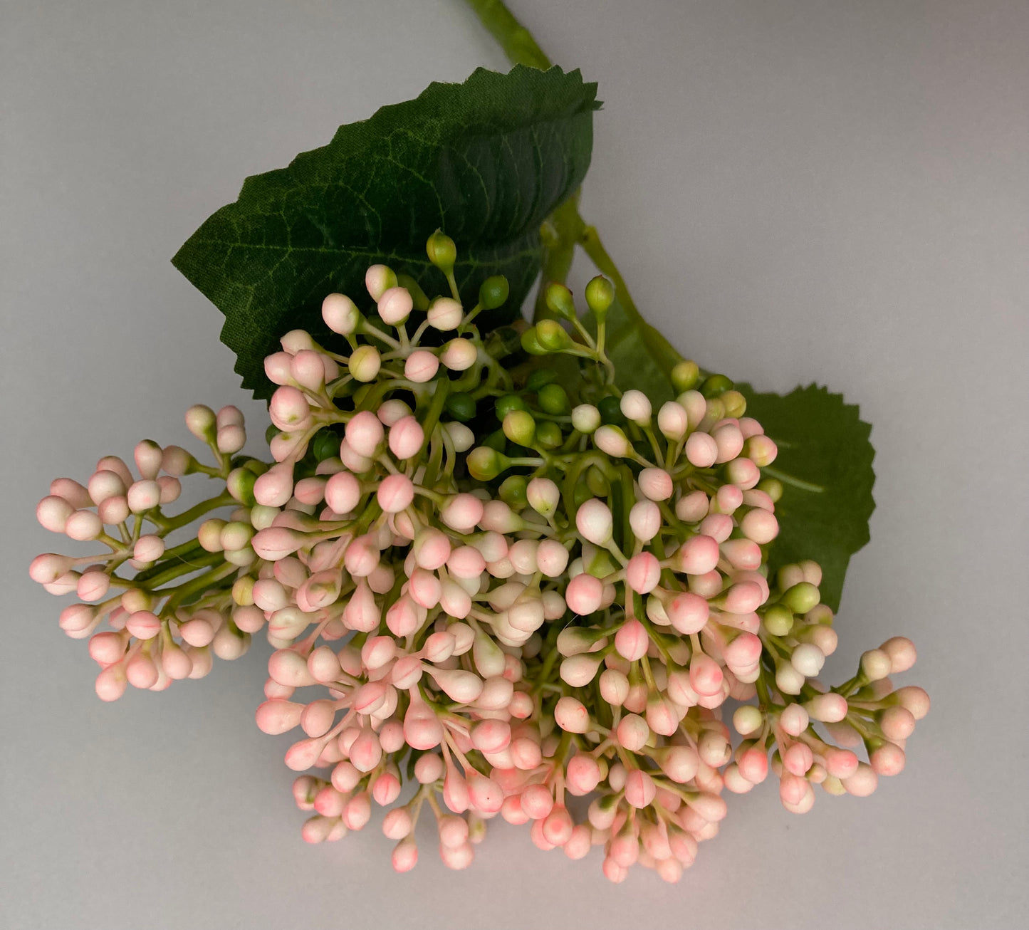 Light Pink/White Berry Cluster