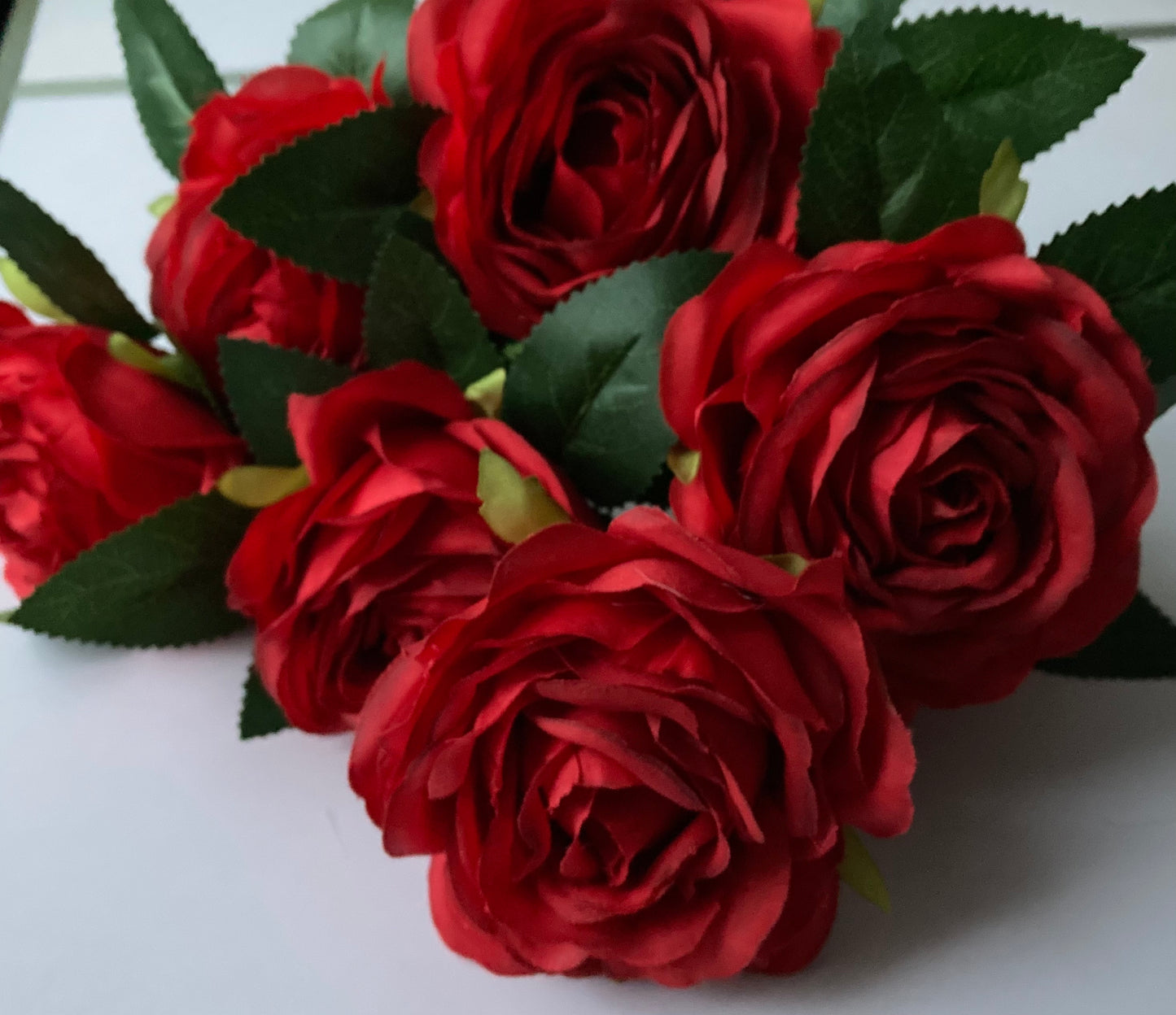 7 Head Red Rose Bunch