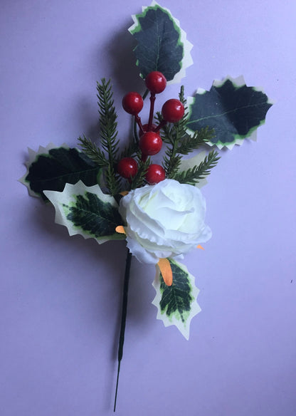 Rose & Berry Holly Pick