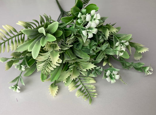 White & Green Mixed Foliage