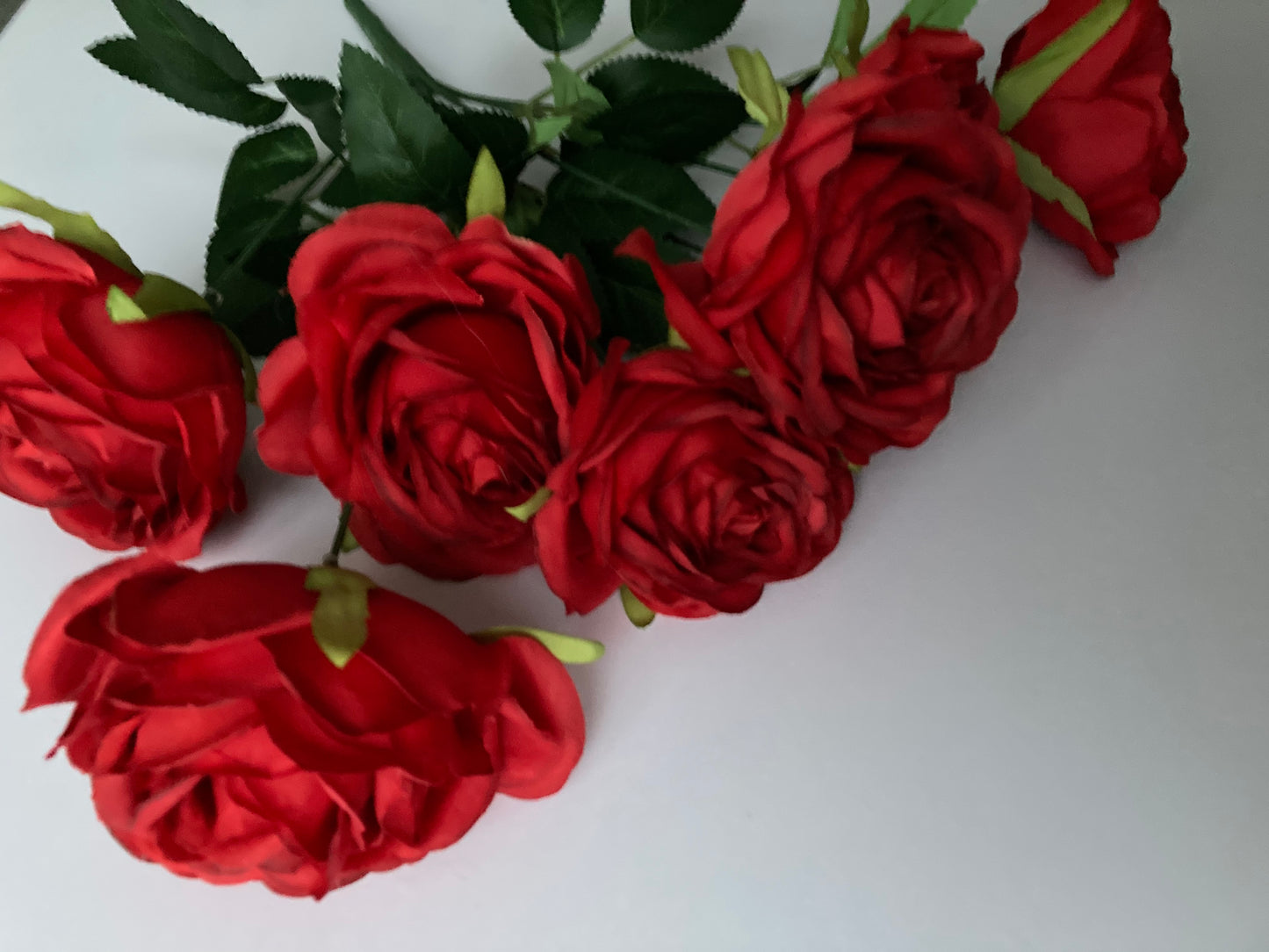 7 Head Red Rose Bunch