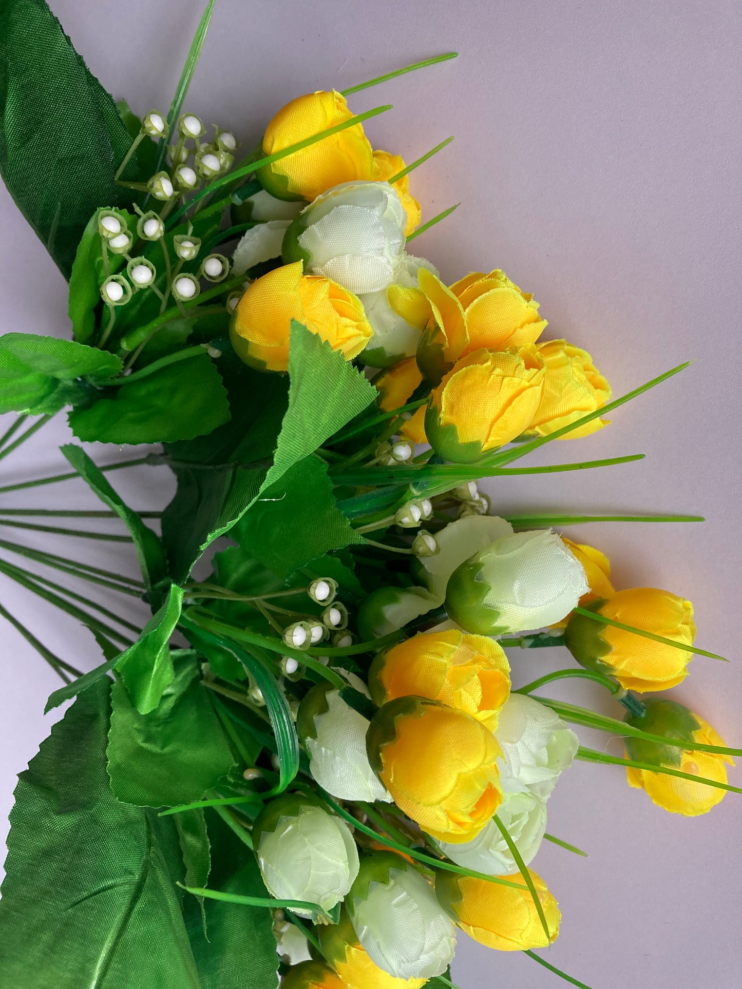 Yellow & Ivory Baby Tulip Bunch