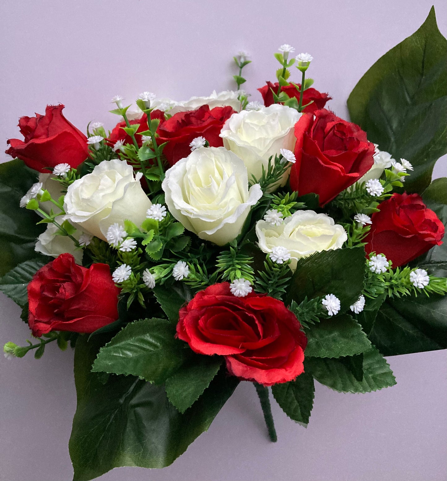 18 Red & White Rose Bud Bouquet