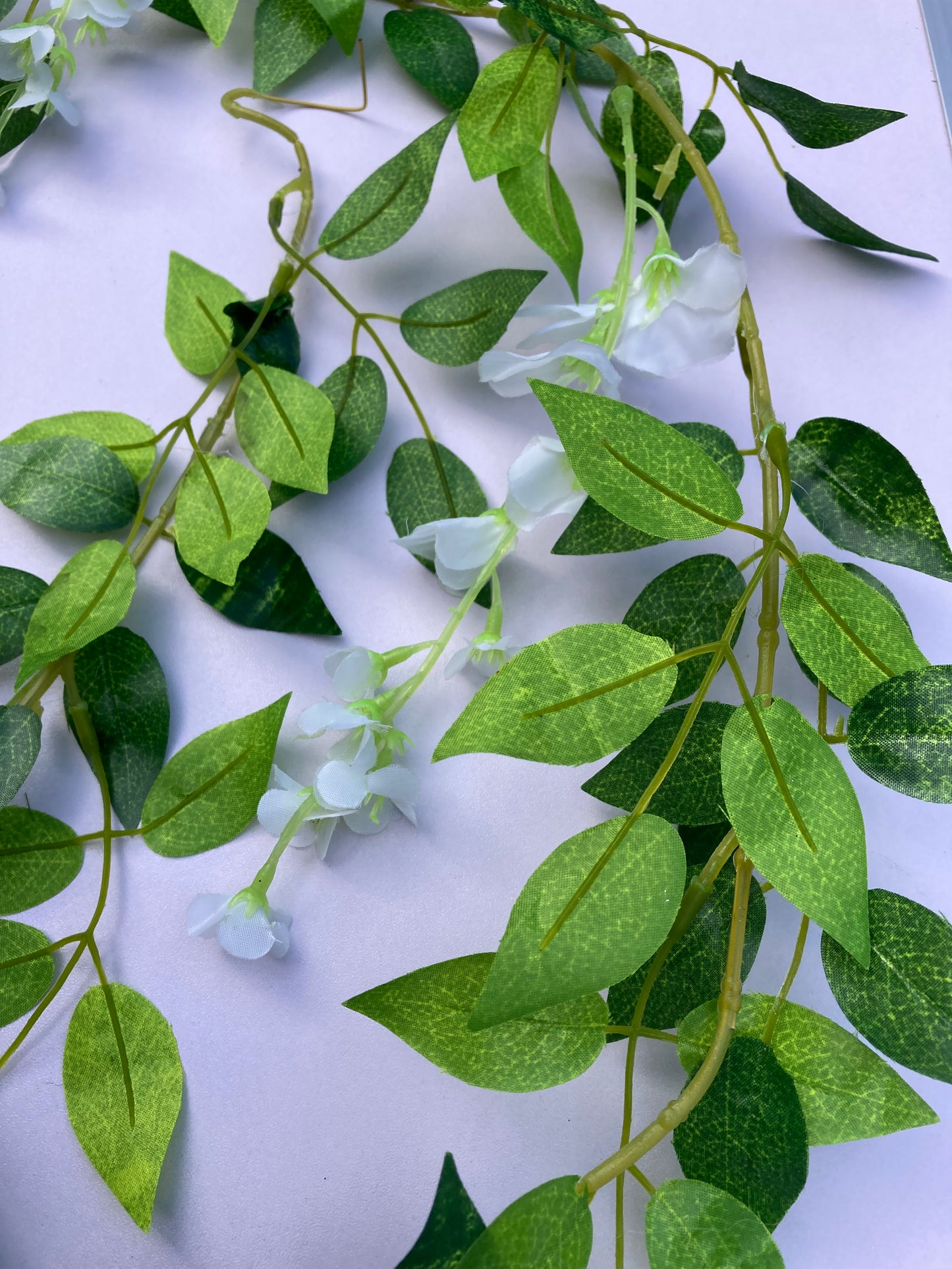 170cm White Wisteria Garland