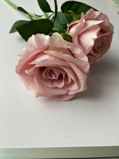 Dusky Pink Velvet Rose